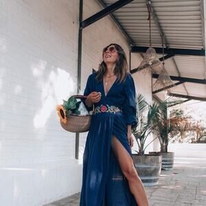 Chasing Unicorns Women's Size Small Blue Running Down A Dream Maxi Dress